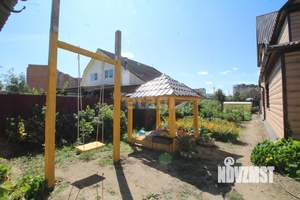 Дом 226м², 3-этажный, участок 10 сот.