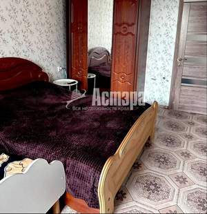 Дом 110м&sup2;, 1-этажный, участок 6 сот.  