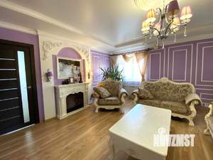 Коттедж 281м&sup2;, 2-этажный, участок 11 сот.  