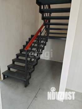 Дом 150м², 2-этажный, участок 10 сот.  
