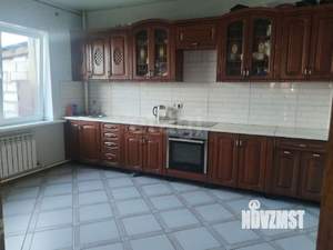 Дом 140м&sup2;, 2-этажный, участок 5 сот.  