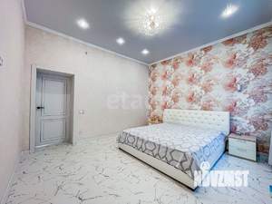 Дом 180м&sup2;, 1-этажный, участок 8 сот.  