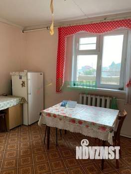 Коттедж 220м², 2-этажный, участок 15 сот.  