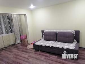 Дом 377м&sup2;, 2-этажный, участок 18 сот.  