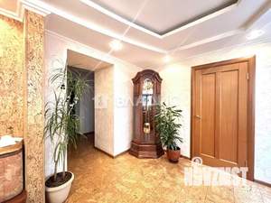 Дом 450м&sup2;, 3-этажный, участок 13 сот.  