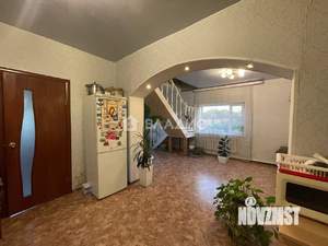 Дом 165м&sup2;, 2-этажный, участок 11 сот.  