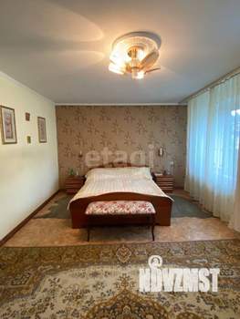 Дом 261м², 2-этажный, участок 13 сот.  