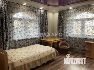 Дом 300м&sup2;, 2-этажный, участок 15 сот.  