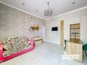 Дом 180м&sup2;, 1-этажный, участок 8 сот.  