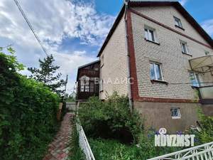 Дом 349м², 2-этажный, участок 10 сот.  