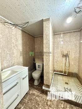 Коттедж 213м², 3-этажный, участок 20 сот.  