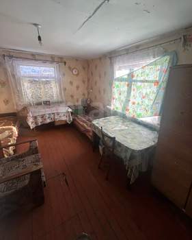 Дом 40м&sup2;, 2-этажный, участок 6 сот.  