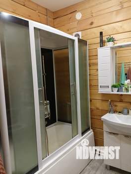 Дом 180м&sup2;, 2-этажный, участок 15 сот.  