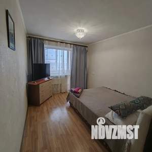 1-к квартира, посуточно, 38м2, 5/5 этаж