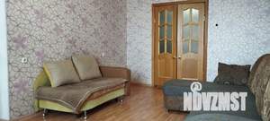 1-к квартира, посуточно, 64м2, 1/1 этаж