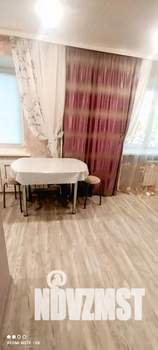 Студия квартира, посуточно, 30м2, 1/5 этаж