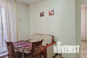 1-к квартира, посуточно, 45м2, 13/16 этаж