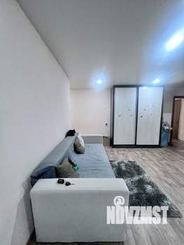 Студия квартира, посуточно, 38м2, 2/5 этаж