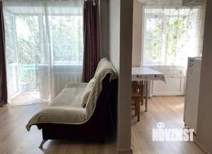 2-к квартира, посуточно, 44м2, 1/1 этаж