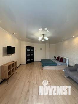 1-к квартира, посуточно, 47м2, 9/16 этаж