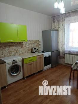 1-к квартира, посуточно, 40м2, 8/10 этаж