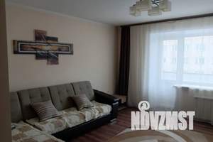 1-к квартира, посуточно, 42м2, 4/5 этаж