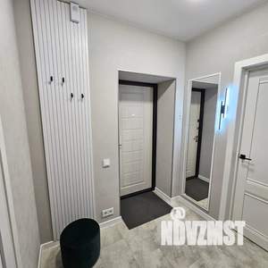 1-к квартира, посуточно, 40м2, 4/9 этаж