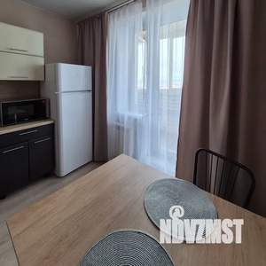 1-к квартира, посуточно, 37м2, 13/16 этаж