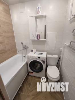 1-к квартира, посуточно, 40м2, 3/5 этаж