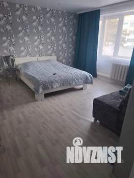 1-к квартира, посуточно, 36м2, 3/5 этаж