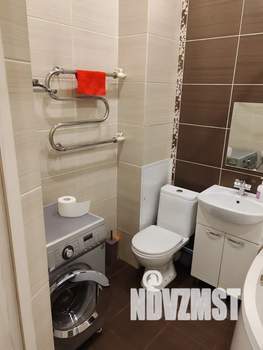 1-к квартира, посуточно, 40м2, 2/14 этаж