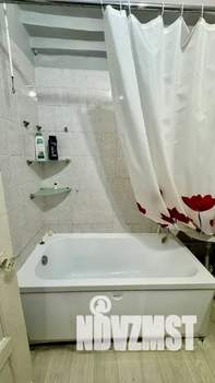 2-к квартира, посуточно, 45м2, 2/4 этаж