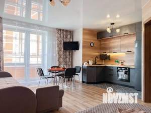1-к квартира, посуточно, 40м2, 11/16 этаж
