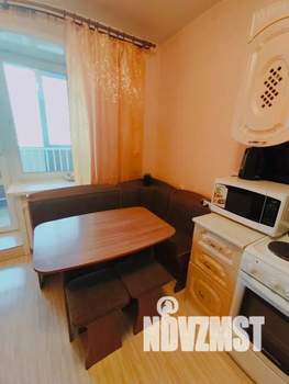 1-к квартира, посуточно, 40м2, 8/16 этаж