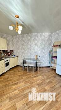 Студия квартира, посуточно, 30м2, 11/16 этаж