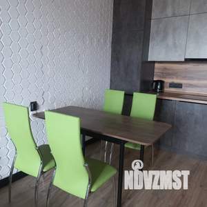 1-к квартира, посуточно, 40м2, 8/16 этаж