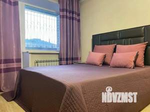 1-к квартира, посуточно, 50м2, 1/1 этаж
