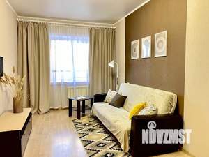 1-к квартира, посуточно, 40м2, 1/1 этаж
