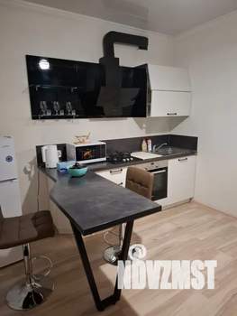 1-к квартира, посуточно, 39м2, 4/13 этаж