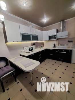 1-к квартира, посуточно, 35м2, 7/16 этаж