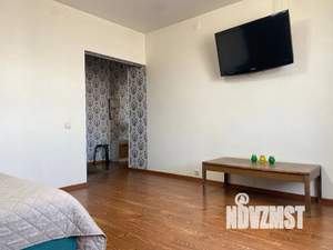 1-к квартира, посуточно, 47м2, 15/16 этаж