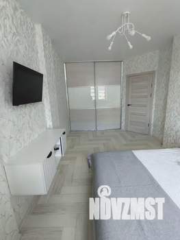 1-к квартира, посуточно, 32м2, 13/16 этаж