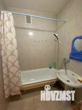 1-к квартира, посуточно, 39м2, 2/10 этаж