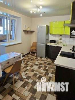 1-к квартира, посуточно, 43м2, 1/1 этаж