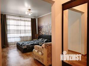 1-к квартира, посуточно, 45м2, 3/9 этаж