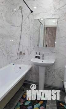 1-к квартира, посуточно, 48м2, 1/1 этаж