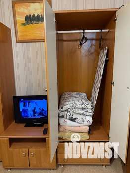 Студия квартира, посуточно, 42м2, 2/4 этаж