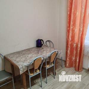 1-к квартира, посуточно, 43м2, 1/1 этаж