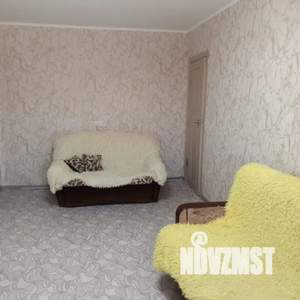 1-к квартира, посуточно, 40м2, 3/5 этаж