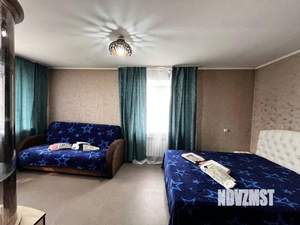 1-к квартира, посуточно, 40м2, 4/5 этаж